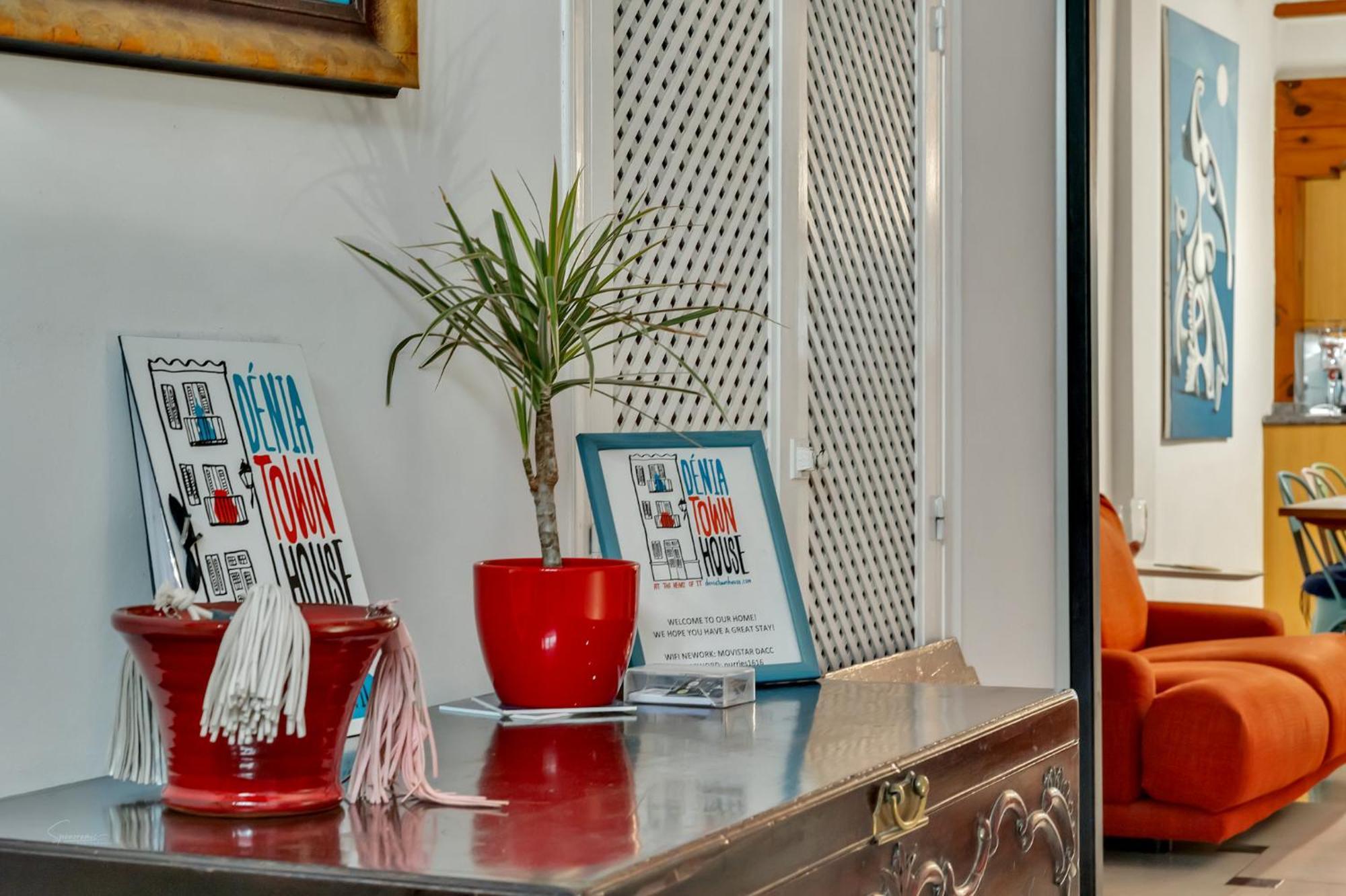 Denia Townhouse Apartment Luaran gambar