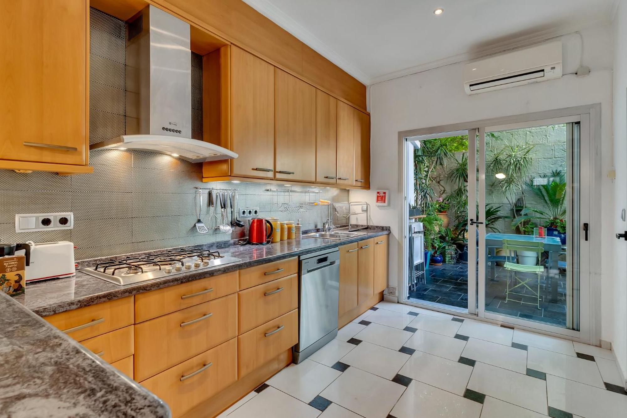 Denia Townhouse Apartment Luaran gambar